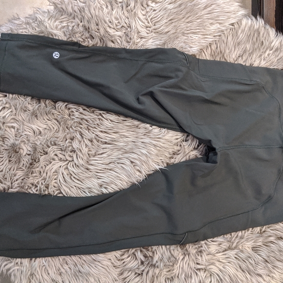 lululemon athletica Pants - Green Lululemon speed up crops with side pockets
